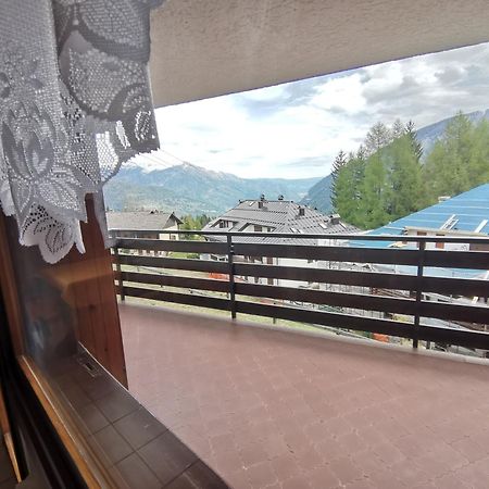Trilocale Con Splendida Vista Sulle Piste Da Sci Appartement Folgarida Buitenkant foto