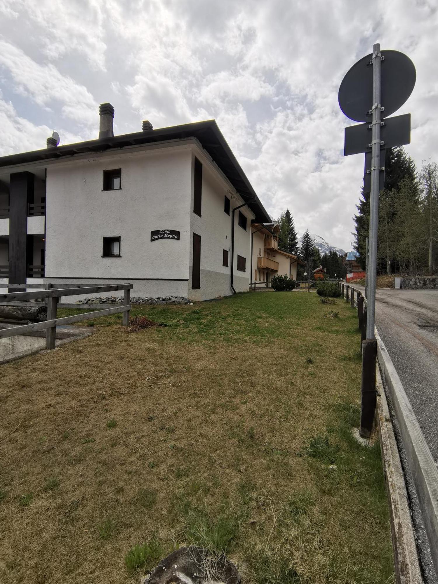 Trilocale Con Splendida Vista Sulle Piste Da Sci Appartement Folgarida Buitenkant foto